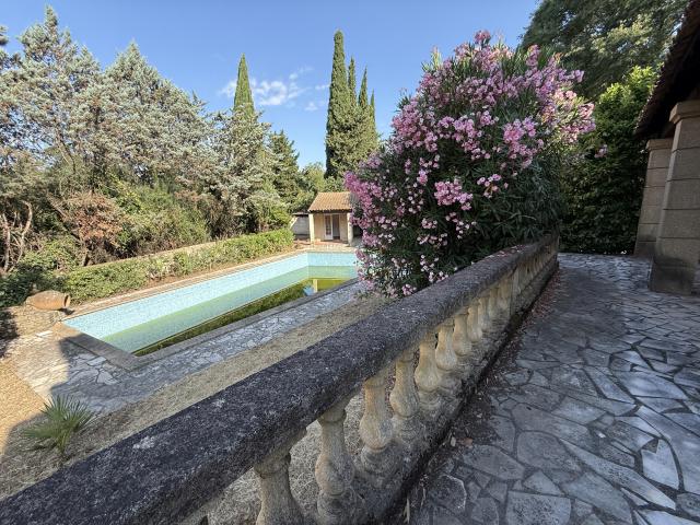 Maison vente à Nîmes