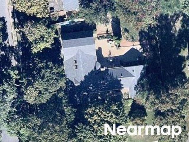 House for sale in Smithtown, New York