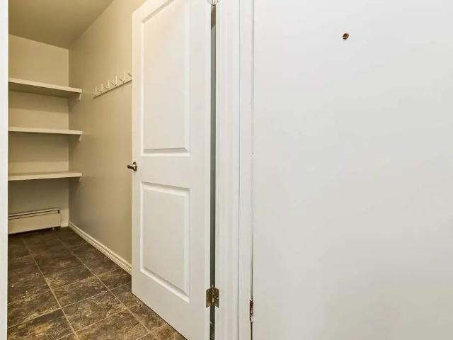 Apartment for rent in Wedgewood, Alberta