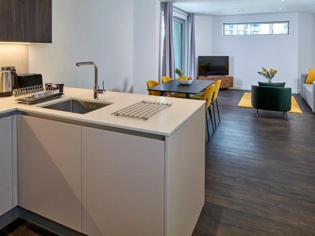 Apartment for rent in Nine Elms, Greater London