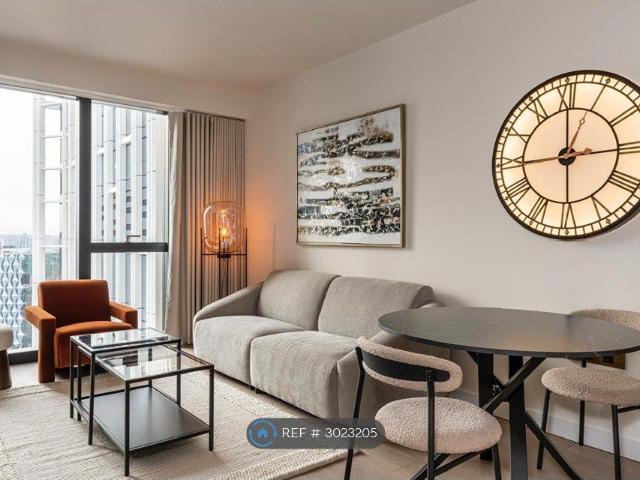Apartment for rent in Nine Elms, Greater London