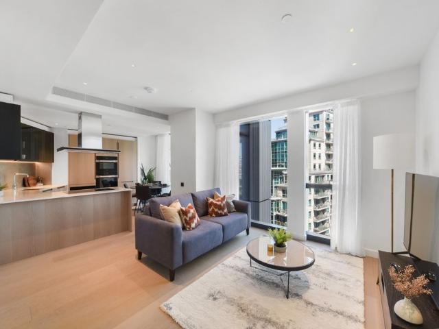 Apartment for rent in Nine Elms, Greater London