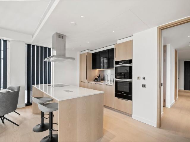 Apartment for rent in Nine Elms, Greater London