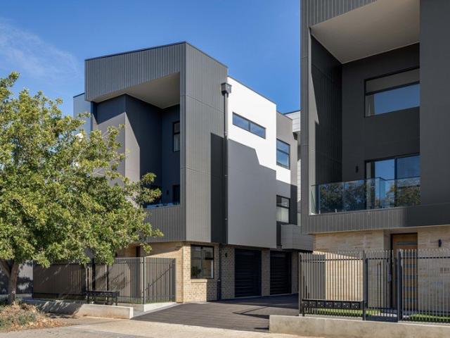 Townhouse for sale in Horseshoe Creek, South Australia