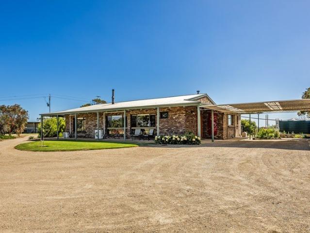 House for sale in Clayton Bay, Alexandrina Council