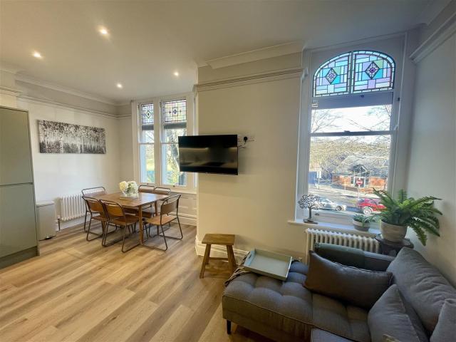 Apartment for rent in Plasnewydd, Cardiff