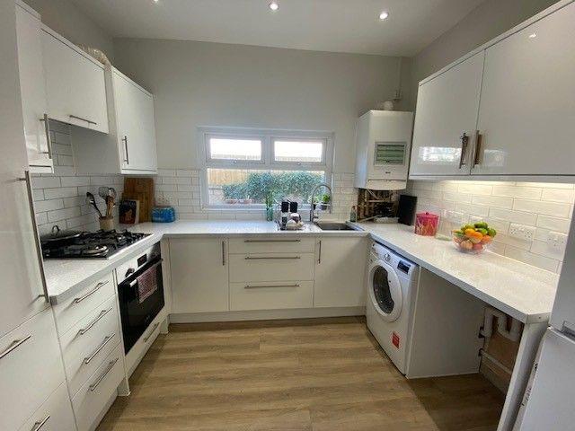 Apartment for rent in Plasnewydd, Falcon Lodge