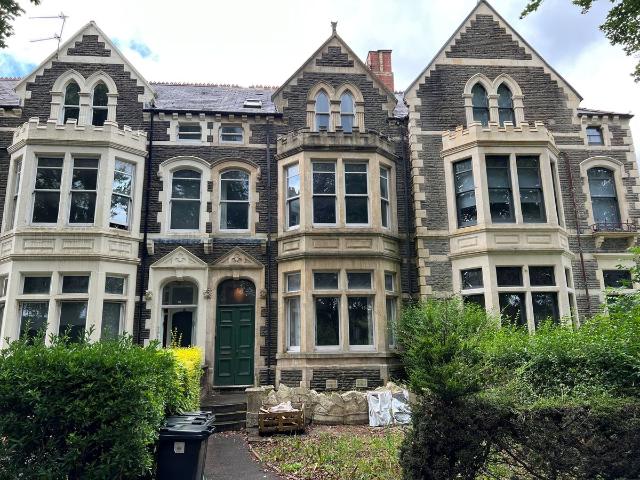 Apartment for rent in Plasnewydd, Falcon Lodge