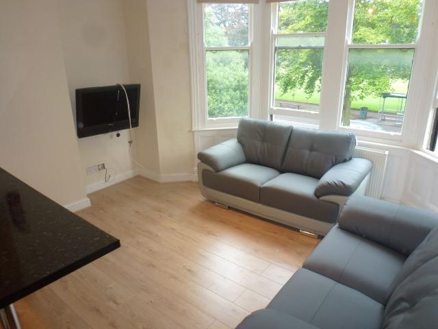 Apartment for rent in Plasnewydd, Falcon Lodge