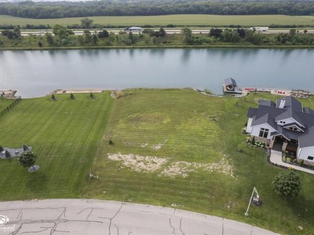 Land for sale in Minooka