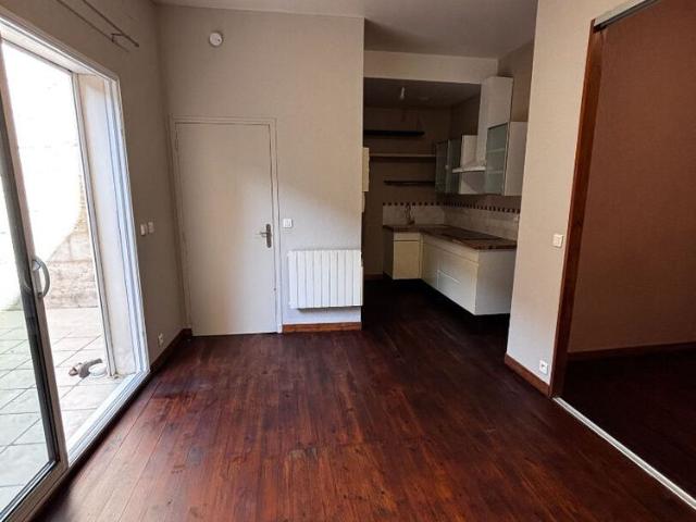 Studio location à Niort