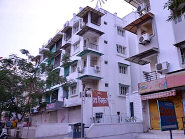 Flat for rent in Ahmadabad, Gujarat