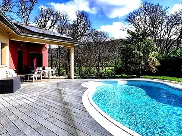 Maison vente à Bourg-en-Bresse, Auvergne-Rhône-Alpes