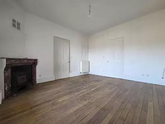 Appartement vente à La Tour-du-Pin, Nivolas-vermelle
