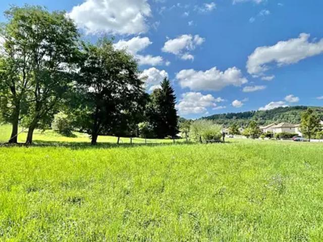 Terrain vente à La Tour-du-Pin, Nivolas-vermelle