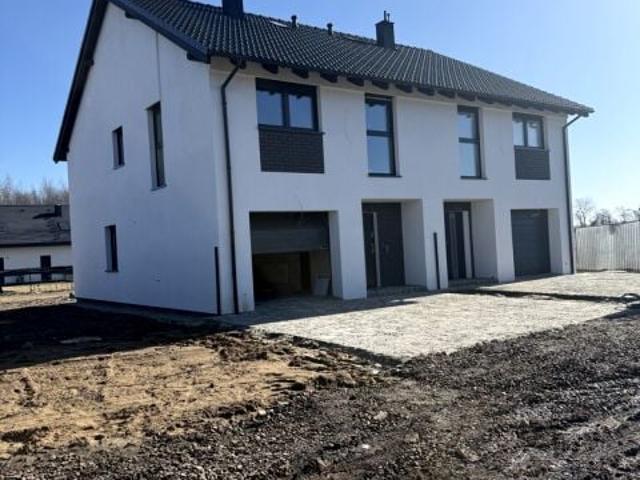 Dom na sprzedaż w Jasin, Wielkopolskie