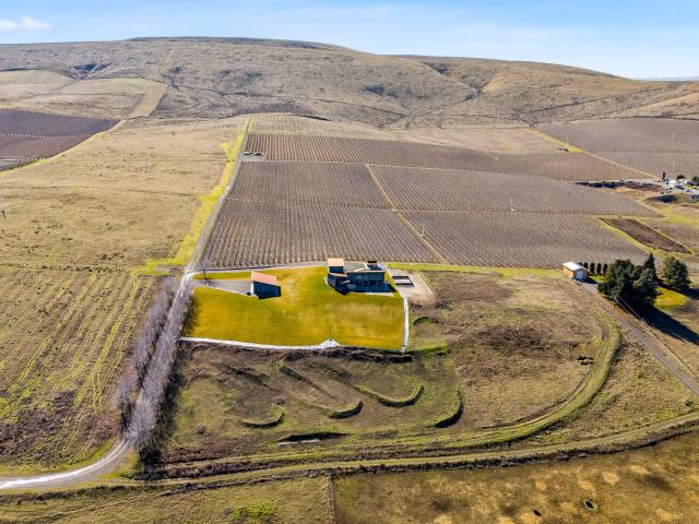 Land for sale in Moxee, Washington