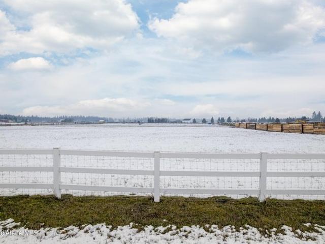 Land for sale in Athol, Idaho