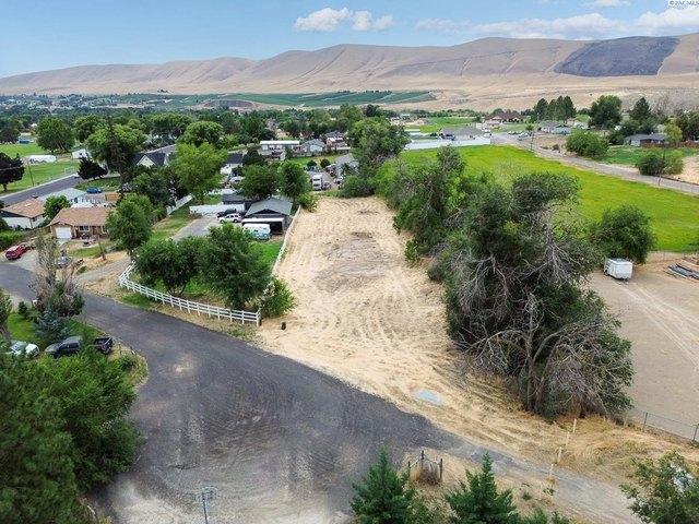 Land for sale in Benton City, Washington