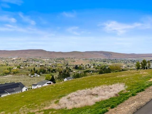 Land for sale in Selah, Washington