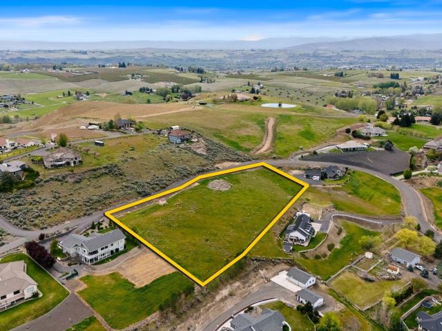 Land for sale in Selah, Washington