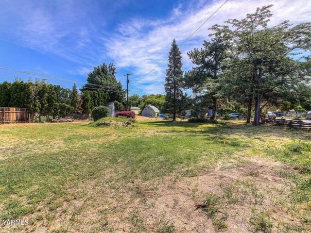 Land for sale in Tieton, Washington
