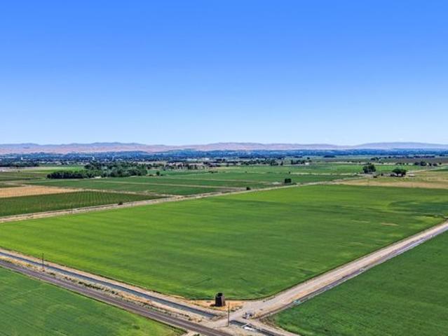 Land for sale in Toppenish, Washington