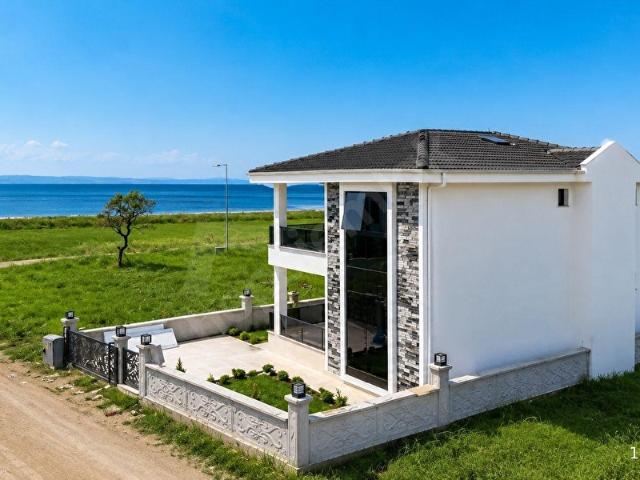 Ayvalik, Balikesir içerisinde satılık Villa