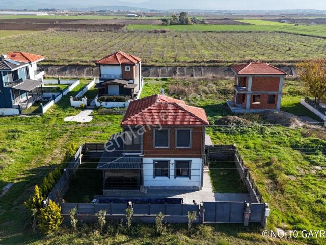 Ayvalik, Balikesir içerisinde satılık Villa