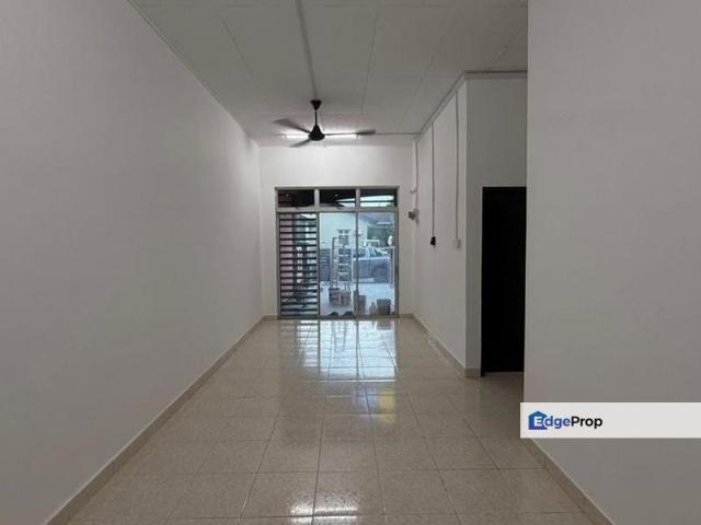 House for sale in Ulu Tiram, Johor