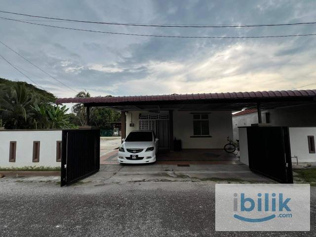 Room for rent in Country Heights Damansara, Kuala Lumpur