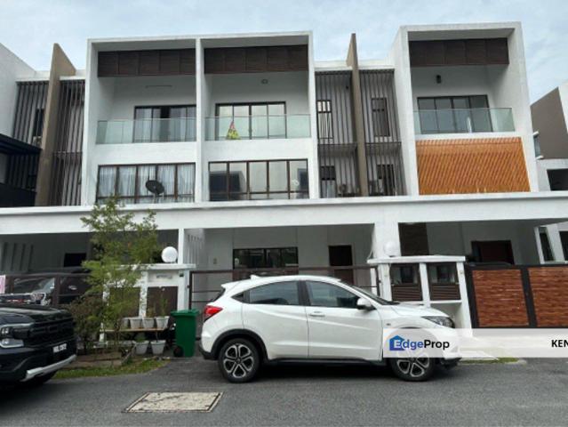 House for sale in Puchong, Majlis Bandaraya Subang Jaya