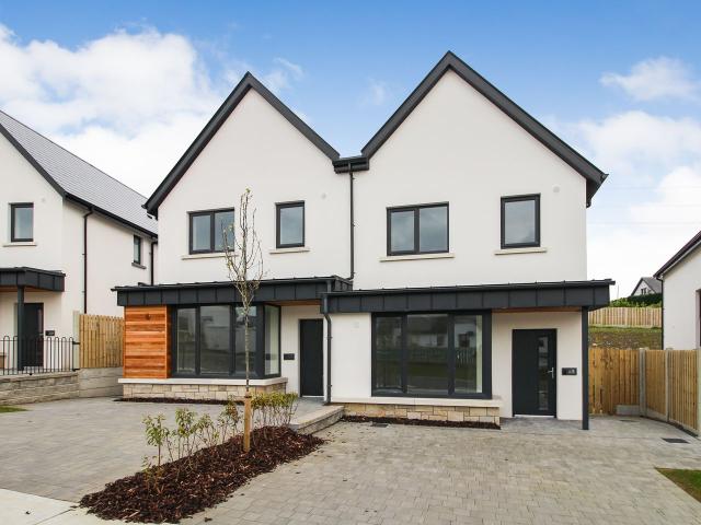 House for sale in Carrick-on-shannon