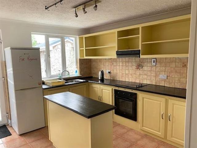 Terraced House for sale in Gaillimh, Connacht