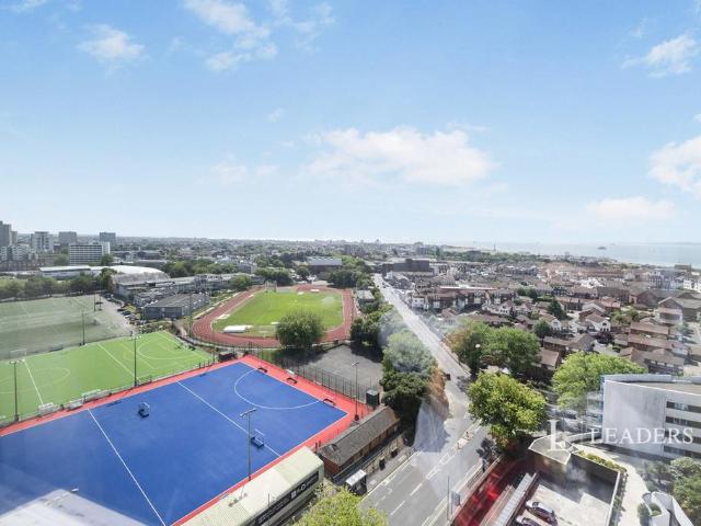 House for rent in Portsea, City Of Portsmouth