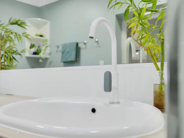 Apartment for sale in Clifton Beach, Queensland