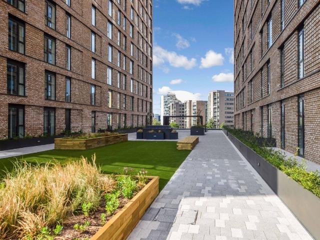 Apartment for rent in Wharfside, Trafford Park