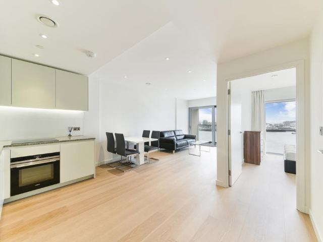 Apartment for rent in Greenwich Peninsula, Greater London
