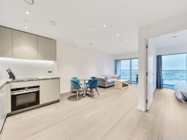 Apartment for rent in Greenwich Peninsula, Greater London