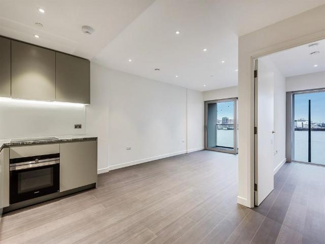 Apartment for rent in Greenwich Peninsula, Greater London
