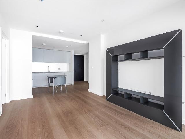 Apartment for rent in Greenwich Peninsula, Greater London