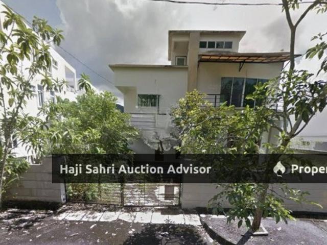 Bungalow for rent in Georgetown, Penang