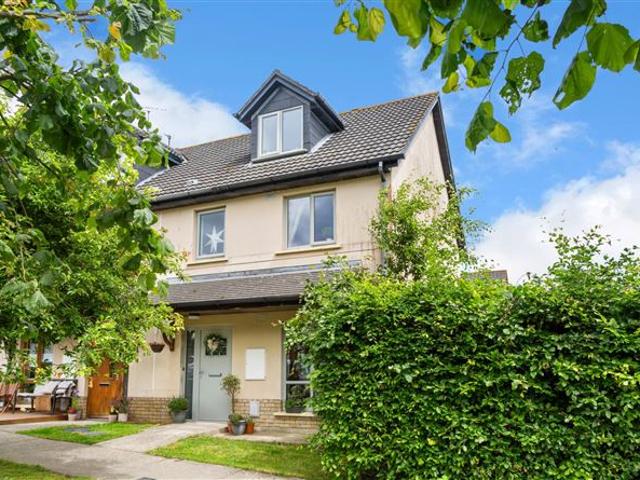Detached House for sale in Loch Garman, North Tipperary