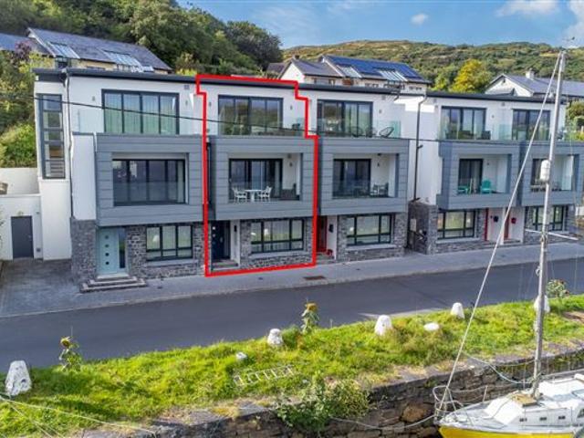 Terraced House for sale in Clifden, County Galway