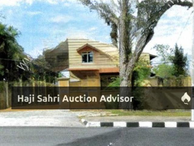 Residential House for rent in Mukim 13, Georgetown