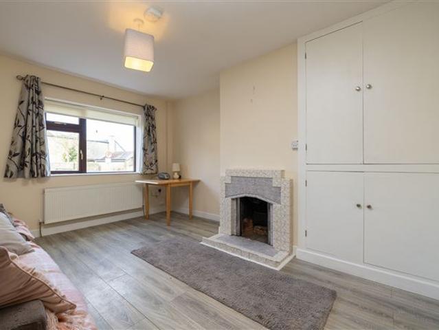 Terraced House for sale