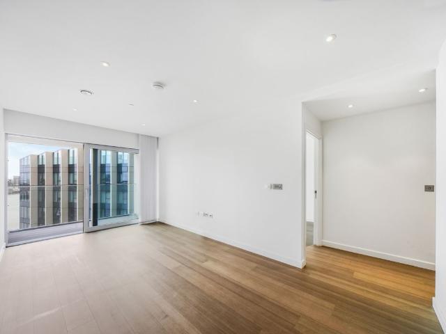 Apartment for rent in Royal Borough of Greenwich, Greater London