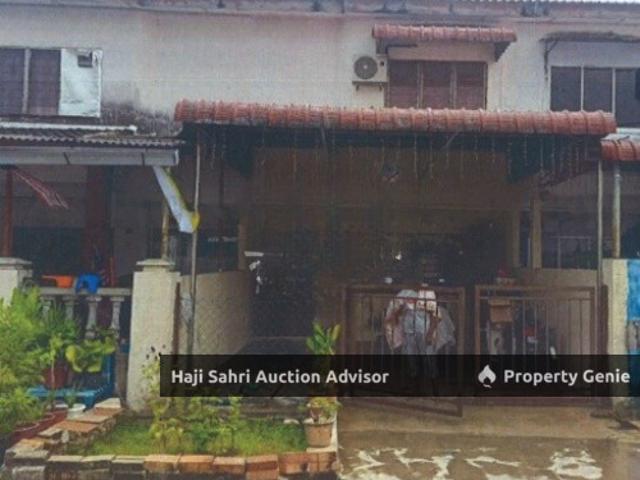 Terraced House for rent in Taman Pekan Baru, Mukim Parit Buntar