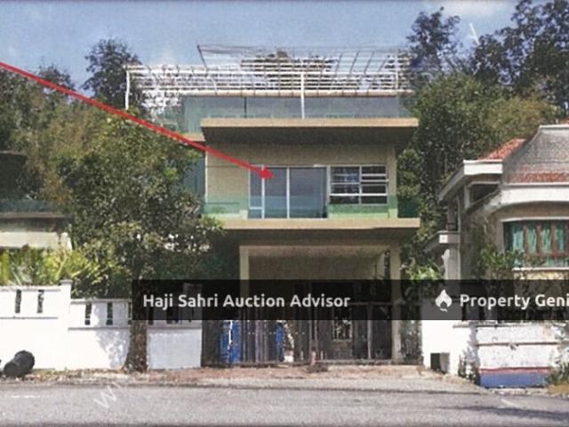 Bungalow for rent in Selayang, Selangor