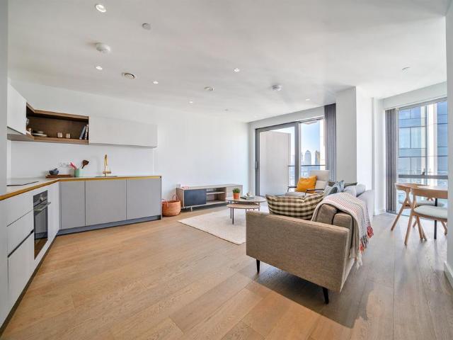 House for rent in Greenwich Peninsula, Greater London